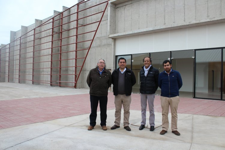 Construcción de la Casa de la Cultura de Los Vilos ya alcanza un 98% de avance