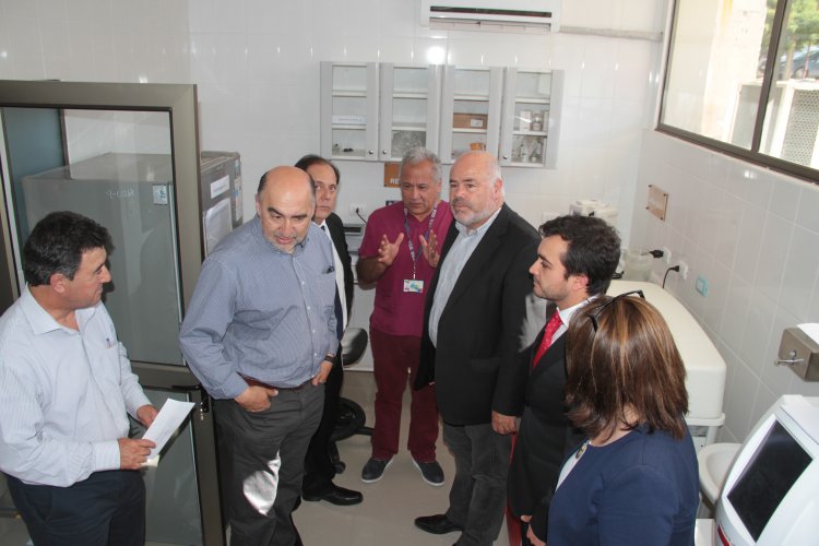 Inauguran nuevo y moderno Laboratorio Clínico en el Hospital de Andacollo Inauguran nuevo y moderno Laboratorio Clínico en el Hospital de Andacollo