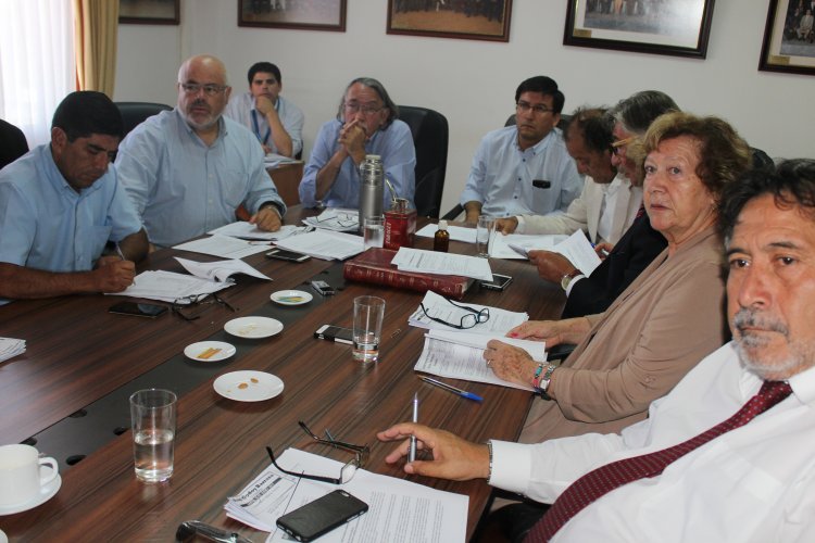 CORE aprueba $575 millones para seguir apoyando programas que benefician a las zonas rezagadas