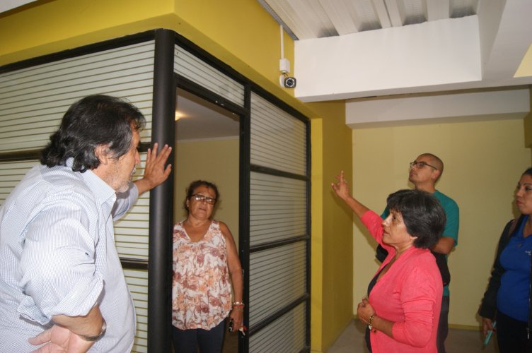 Centro Comunitario de Villas Unidas El Tofo cuenta con moderno sistema de tele vigilancia nocturno Centro Comunitario de Villas Unidas El Tofo cuenta con moderno sistema de tele vigilancia nocturno