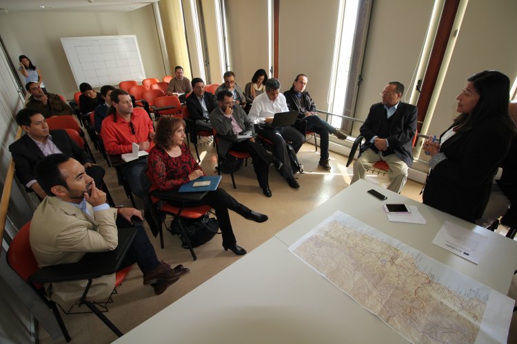Expertos inician desarrollo de estudios ambientales y sociales relacionados con el Túnel de Agua Negra Expertos inician desarrollo de estudios ambientales y sociales relacionados con el Túnel de Agua Negra