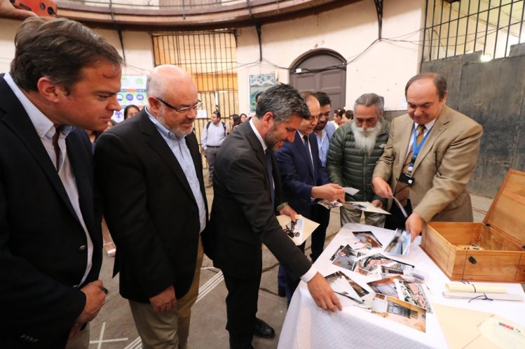 Con una placa fundacional sellan inicio de las obras de construcción del CDT de La Serena Con una placa fundacional sellan inicio de las obras de construcción del CDT de La Serena