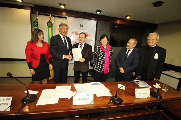 En Porto Alegre ratifican integración política con miras al Corredor Bioceánico Central En Porto Alegre ratifican integración política con miras al Corredor Bioceánico Central
