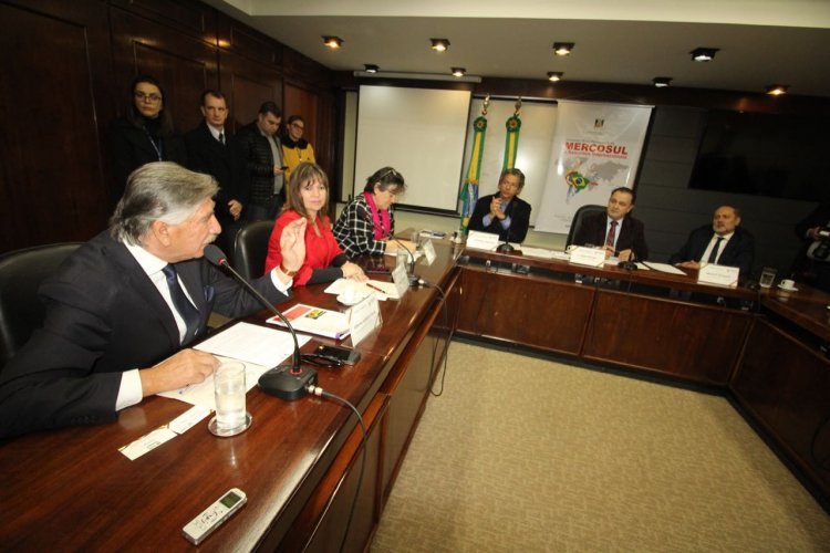 En Porto Alegre ratifican integración política con miras al Corredor Bioceánico Central En Porto Alegre ratifican integración política con miras al Corredor Bioceánico Central