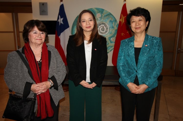 Delegación de la provincia china de Henan visita la Región de Coquimbo para renovar convenio de hermanamiento Delegación de la provincia china de Henan visita la Región de Coquimbo para renovar convenio de hermanamiento