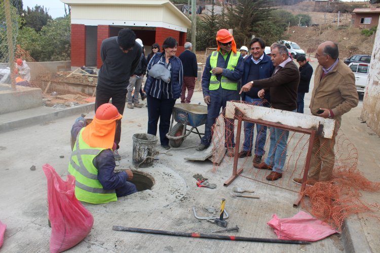 Más del 90% de avance presentan obras de alcantarillado y urbanización en Huentelauquén Norte Más del 90% de avance presentan obras de alcantarillado y urbanización en Huentelauquén Norte