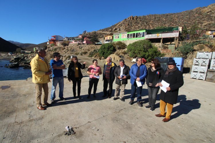 En Ovalle iniciarán construcción de dos modernas caletas pesqueras para fomentar producción y desarrollo turístico