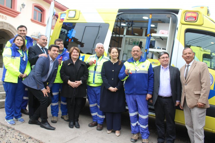 Nuevas ambulancias reforzarán labor del SAMU en Coquimbo, Ovalle e Illapel Nuevas ambulancias reforzarán labor del SAMU en Coquimbo, Ovalle e Illapel