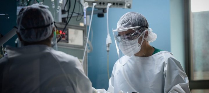 Consejo Regional destaca labor de funcionarios de la salud por su compromiso durante la emergencia sanitaria por COVID-19 Consejo Regional destaca labor de funcionarios de la salud por su compromiso durante la emergencia sanitaria por COVID-19