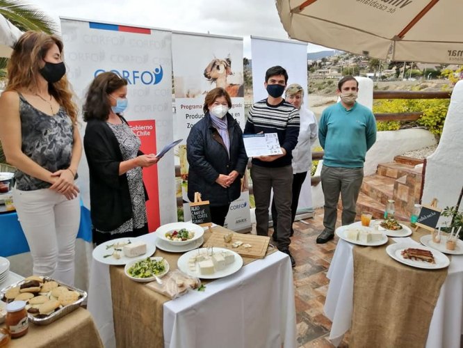 Incorporarán productos caprinos a la oferta gastronómica de la región