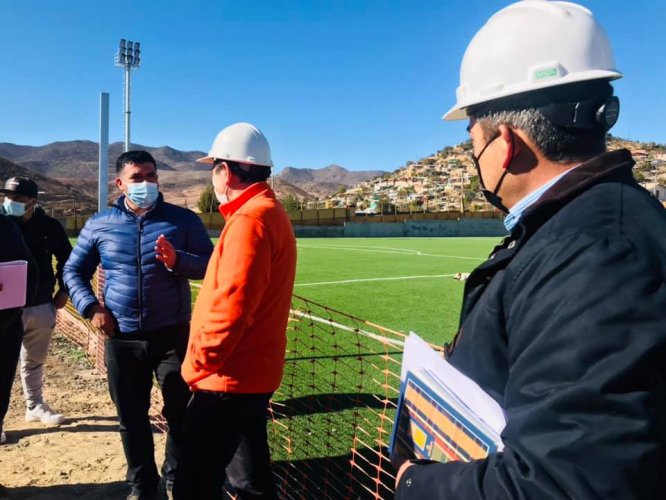 Gobierno Regional suplementa $186 millones para finalizar estadio de Chañaral Alto