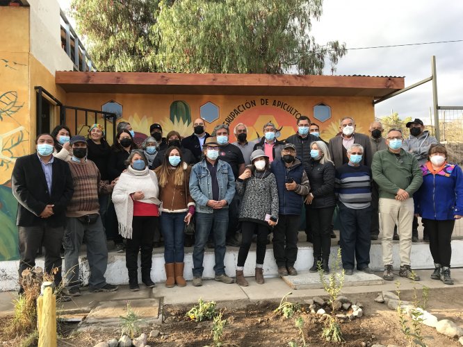 Cores del Elqui evalúan en terreno las principales inquietudes de productores locales Cores del Elqui evalúan en terreno las principales inquietudes de productores locales