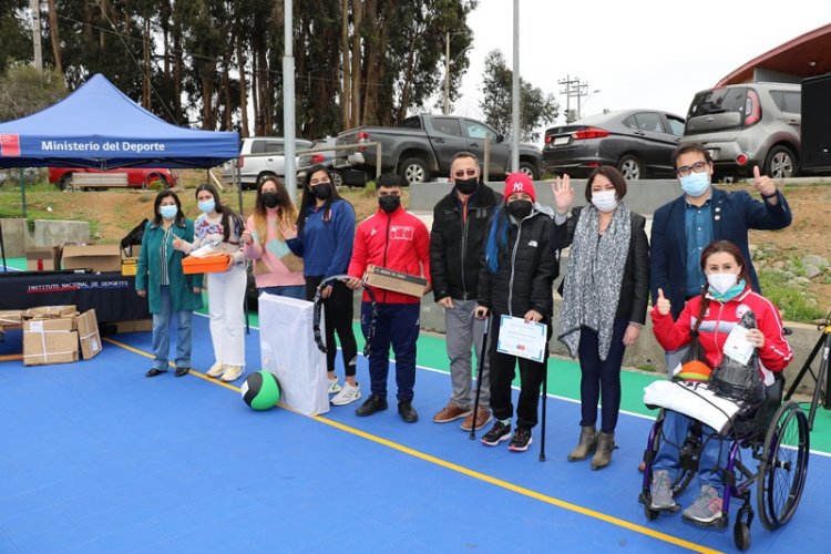 46 deportistas de alto rendimiento reciben implementación por $75 millones del Gobierno Regional