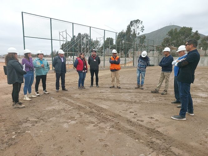 Con un 60% de avance el mejoramiento de canchas del Complejo Deportivo el Milagro entra en su fase final