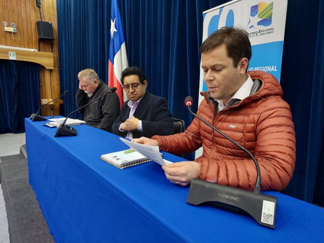 Seremi de Agricultura expone inversión 2023 en recursos de emergencia y riego ante Comisión de Aguas y Recursos Hídricos del CORE