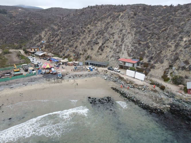 Instalan primera piedra para la nueva caleta pesquera en Puerto Oscuro Instalan primera piedra para la nueva caleta pesquera en Puerto Oscuro