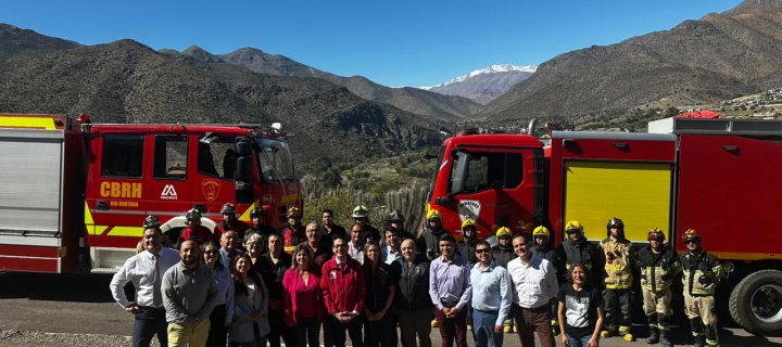 Aprueban inversión por más de $12 mil millones para 16 nuevos carros para Bomberos