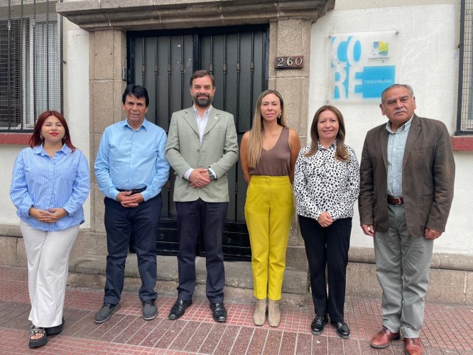 Cores, Puerto Coquimbo y sindicatos del terminal pesquero revisan proyecto Mercado del Mar para su reactivación